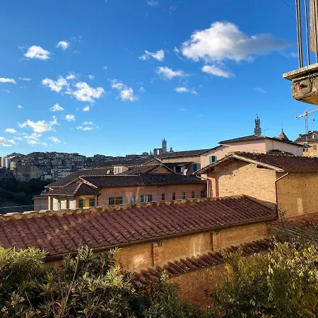 Апартаменты Casa Ilaria - Luminoso Con Vista Nel Centro Storico *